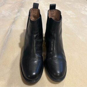 Louise Et Cie Valtina Size 7 Black Leather Womens Boots With Pearl Heels